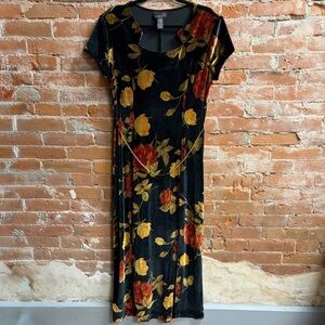 VTG Scarlett Velvet Floral Maxi Dress Black Red Gold Whimisigoth Romantic 15/16